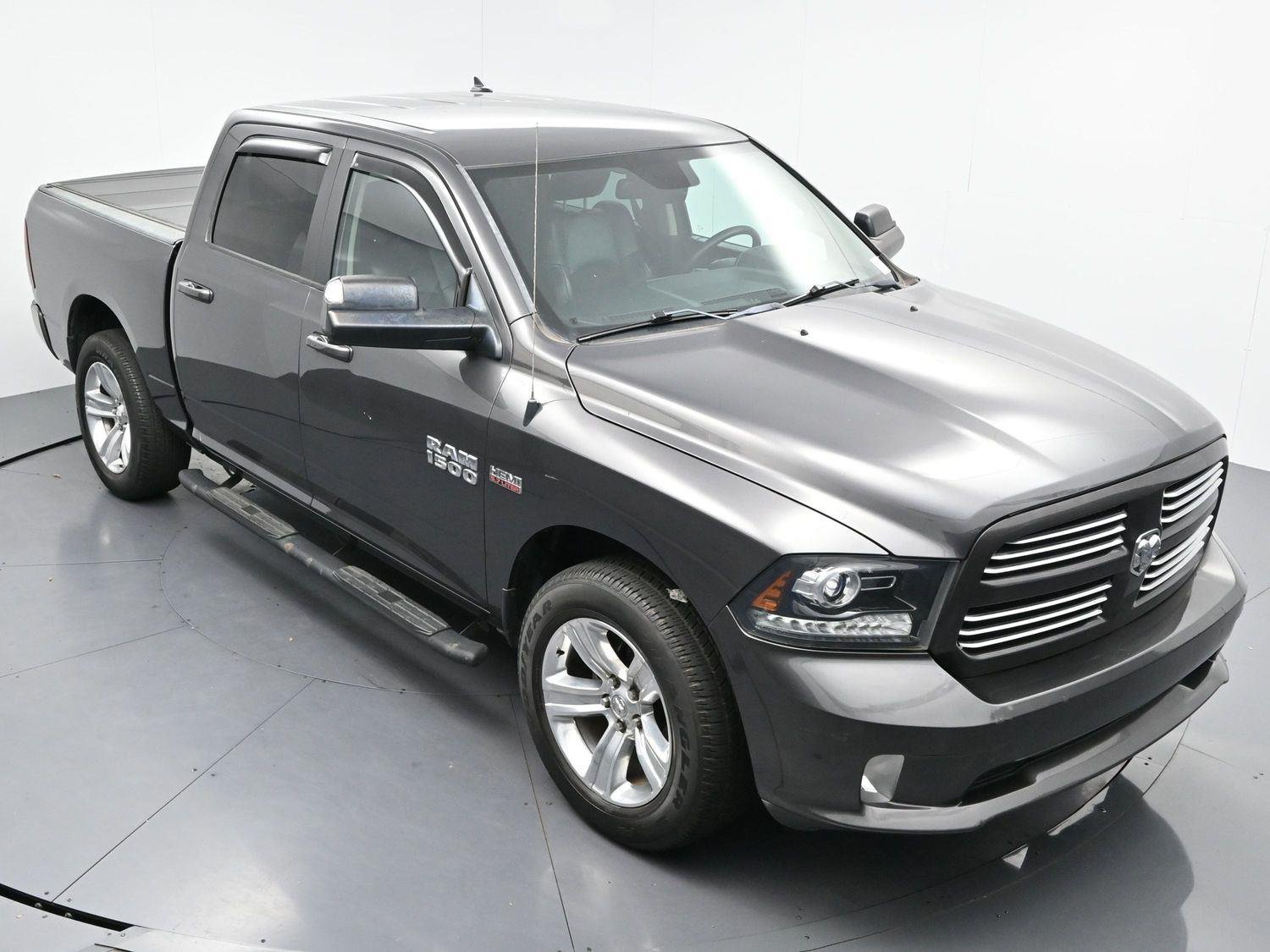 Used 2017 Granite Crystal Metallic Clearcoat Ram Sport image 35