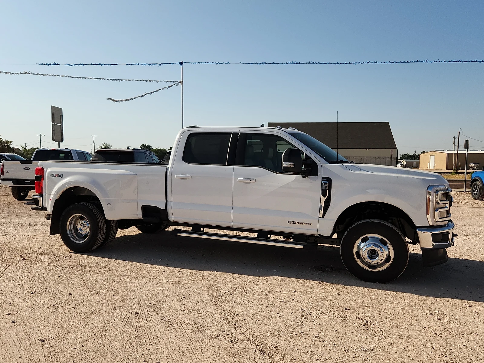 New 2026 Oxford White Ford Lariat image 8