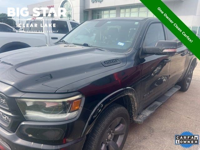 2020 RAM 1500 Big Horn/Lone Star 4x4 Crew Cab 5'7's photo