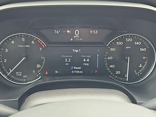 Used 2023 Red Cadillac Sport image 12