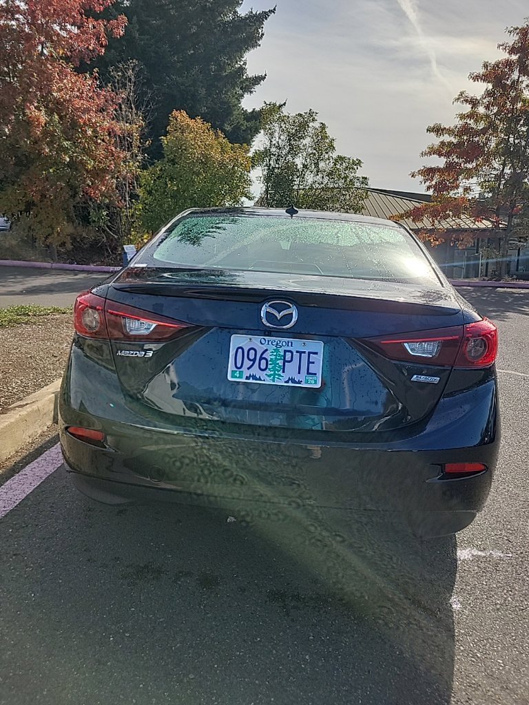 Used 2018 Black Mazda Touring image 4
