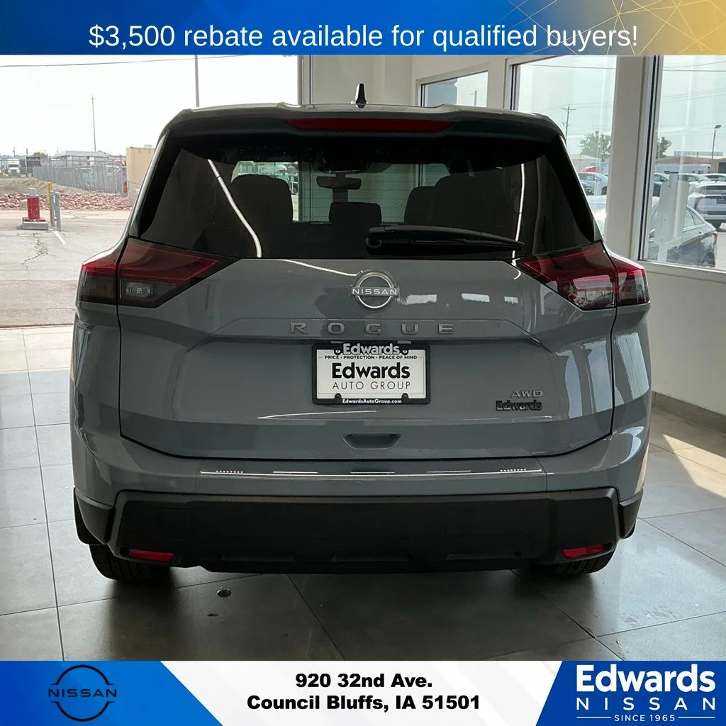 New 2026 Boulder Gray Pearl Nissan SV image 6