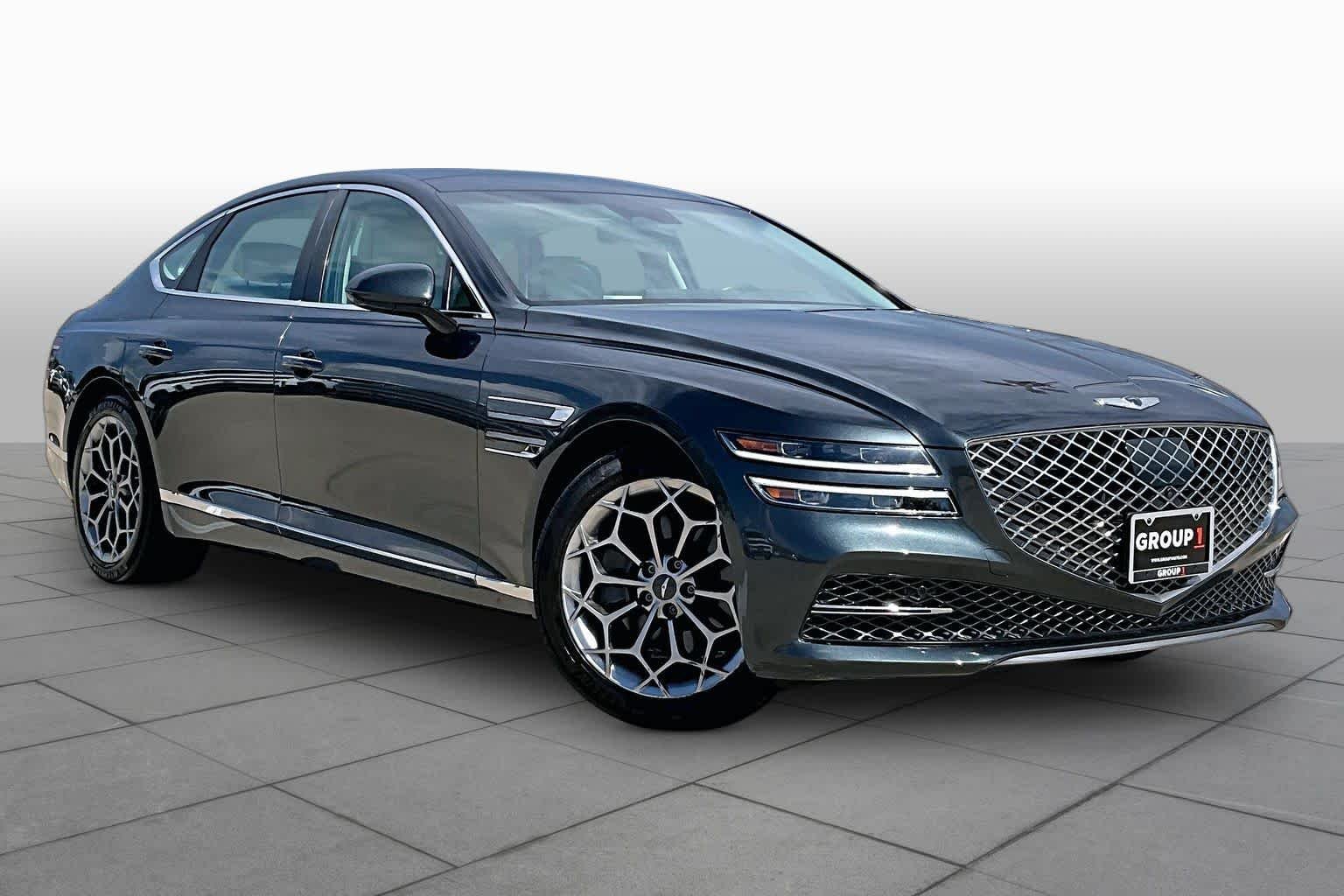 Used 2021 Black Forest Green Genesis 2.5T image 3