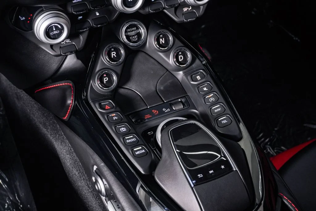 Used 2019 Magnetic Silver Aston Martin Coupe image 29