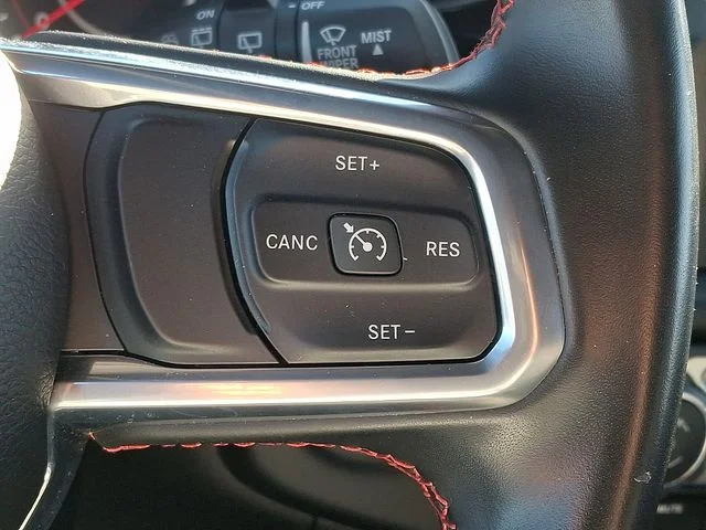 Used 2022 Red Jeep Unlimited Rubicon image 21