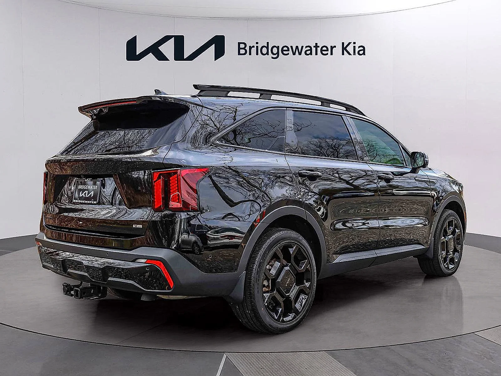 Certified Used 2026 Ebony Black Kia X-Line SX Prestige image 5