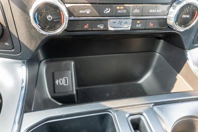 New 2026 Avalanche Ford XLT image 24