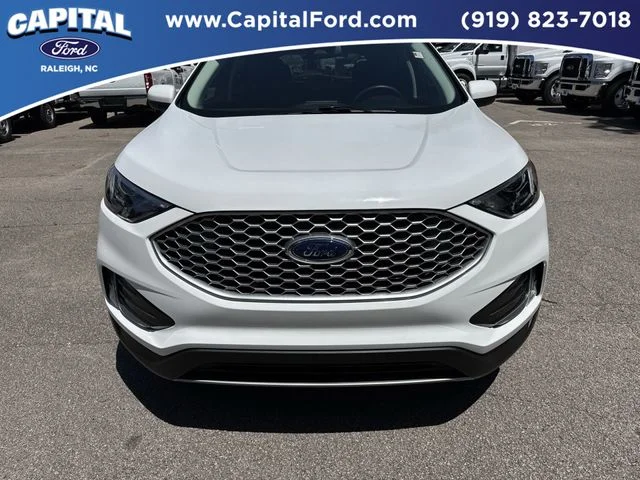 Used 2024 White Ford SEL image 10
