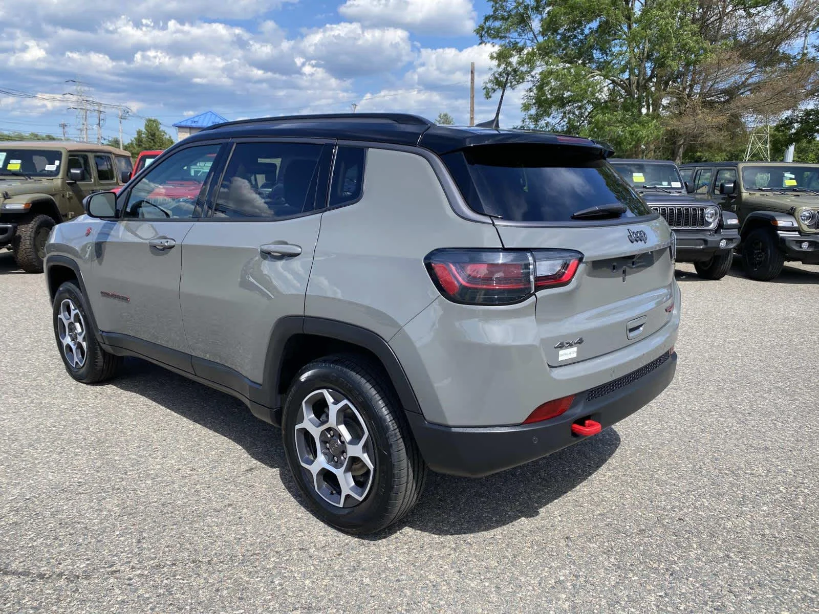 Certified Used 2022 Sting-Gray Clearcoat Jeep Trailhawk image 8