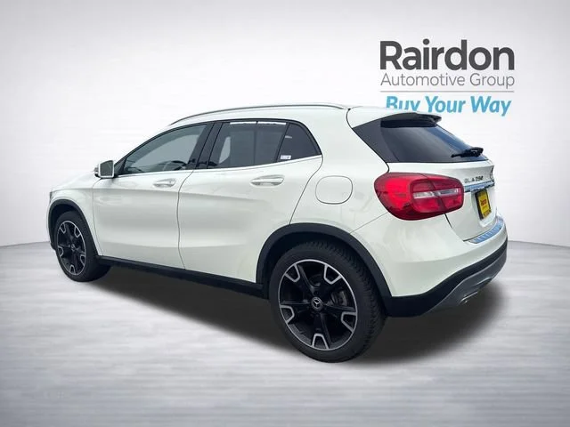 Used 2017 Cirrus White Mercedes-Benz GLA 250 image 5