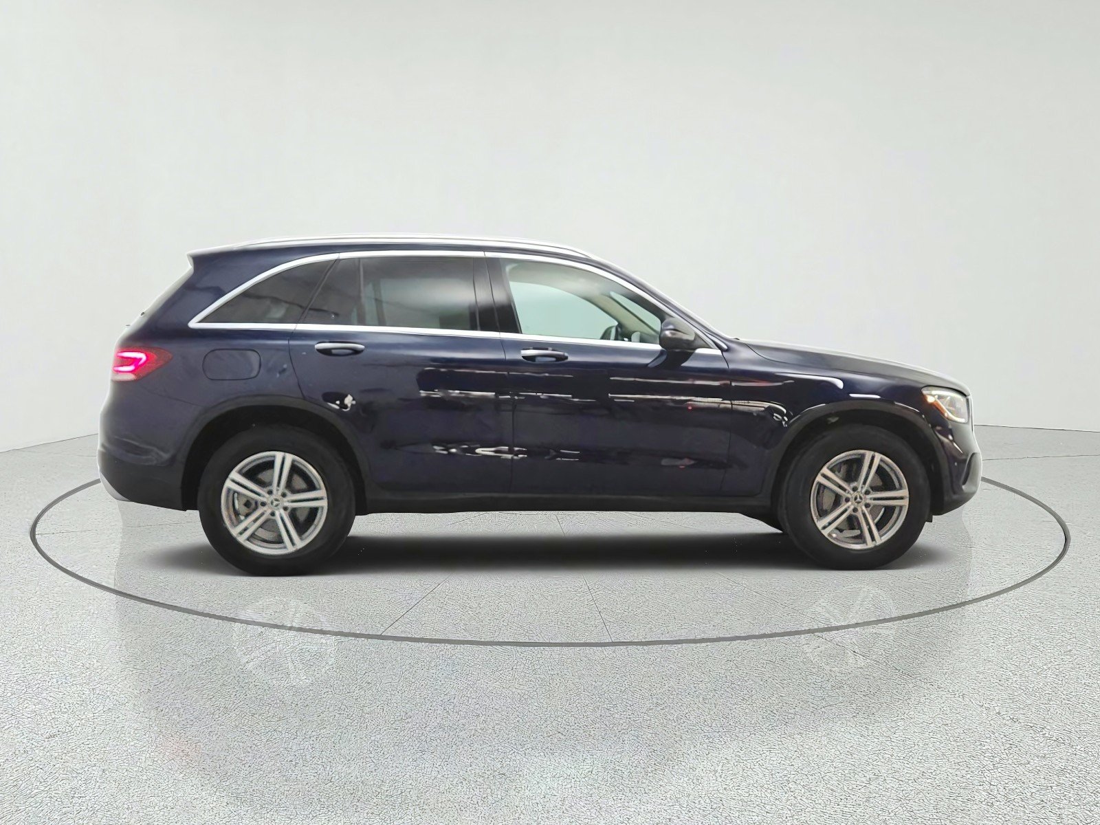 Certified Used 2022 Lunar Blue Metallic Mercedes-Benz GLC 300 SUV image 4