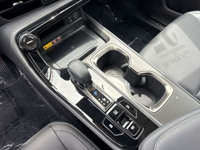 2025 Lexus NX 250 - Photo 21