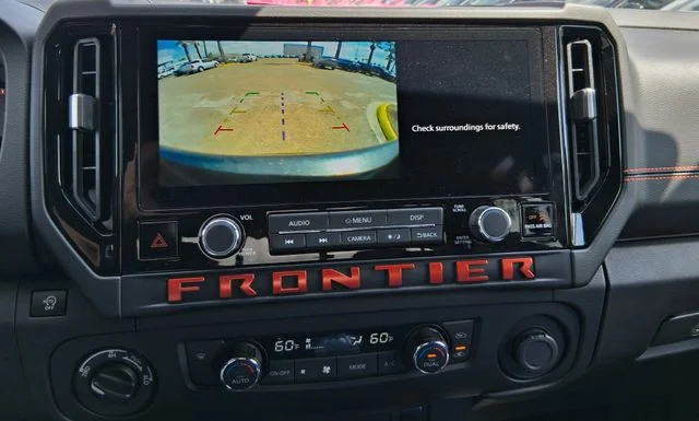 2025 Nissan Frontier PRO-4X - Photo 9