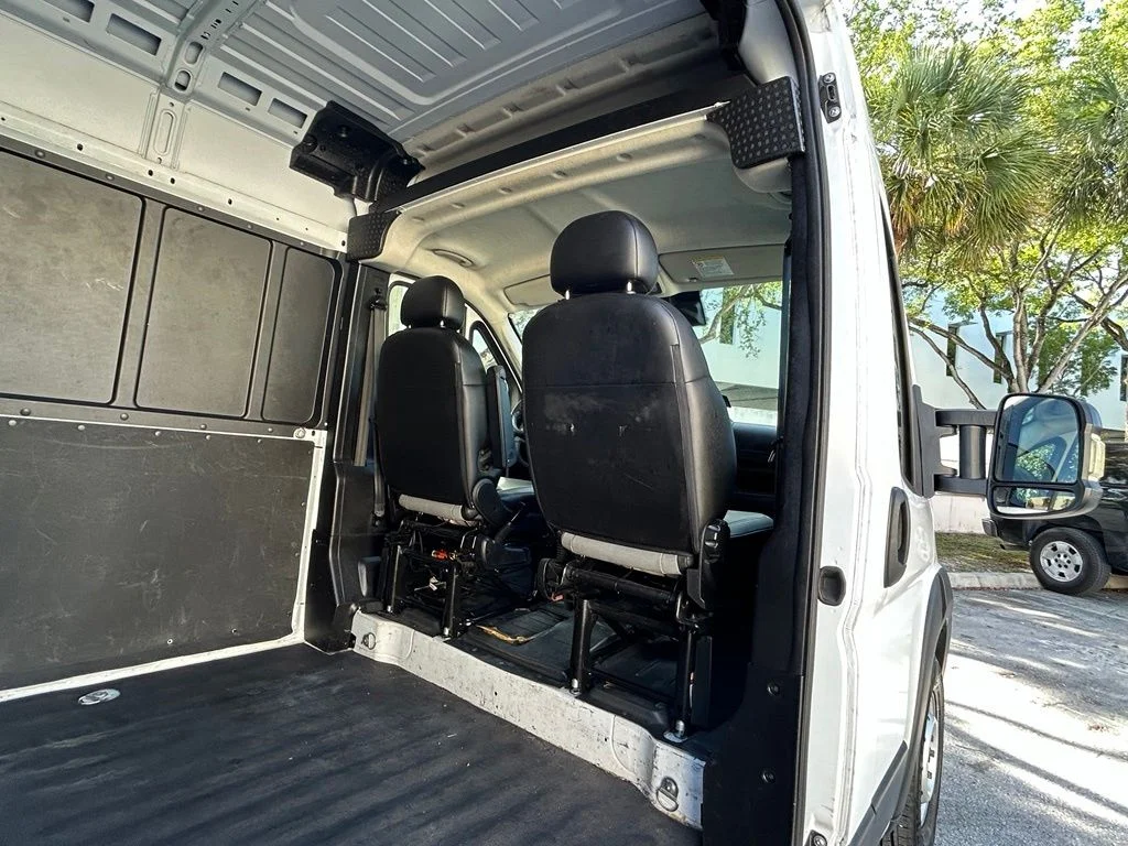 Used 2023 White Ram High Roof image 31
