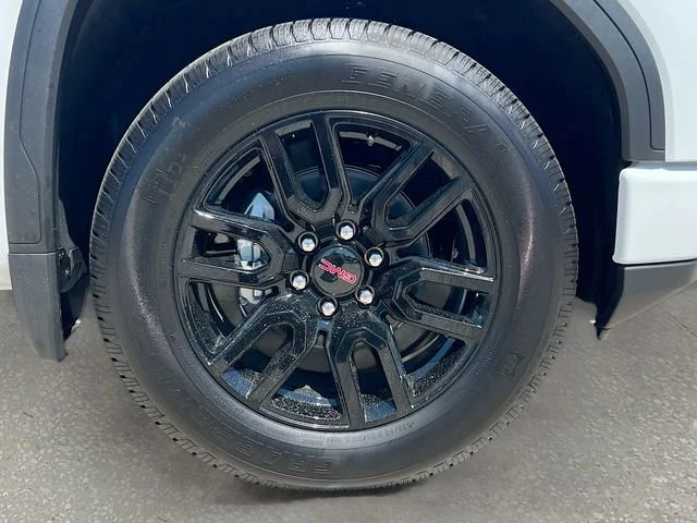 New 2026 Summit White GMC Elevation image 19