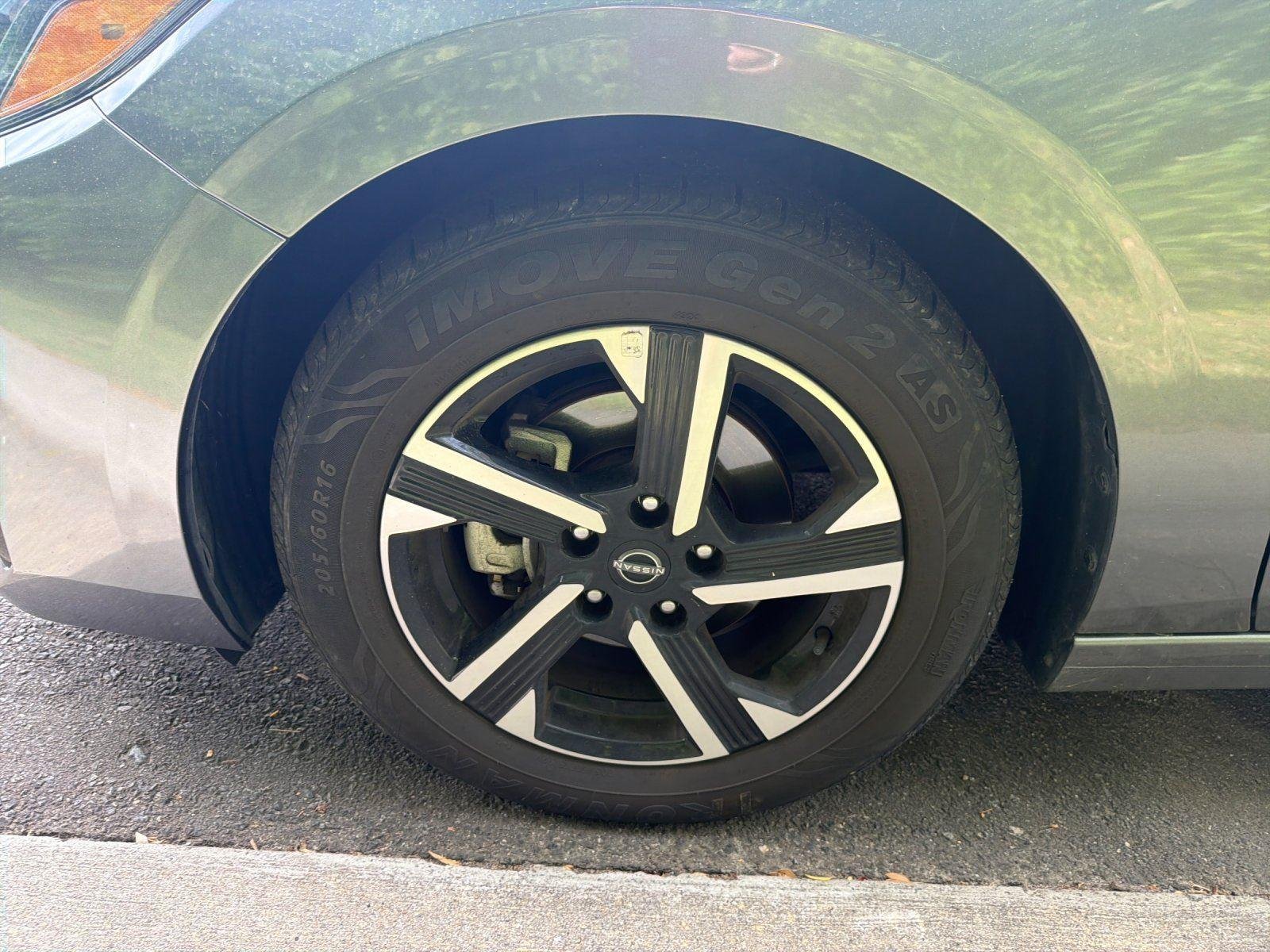 Used 2024 Gun Metallic Nissan SV image 10