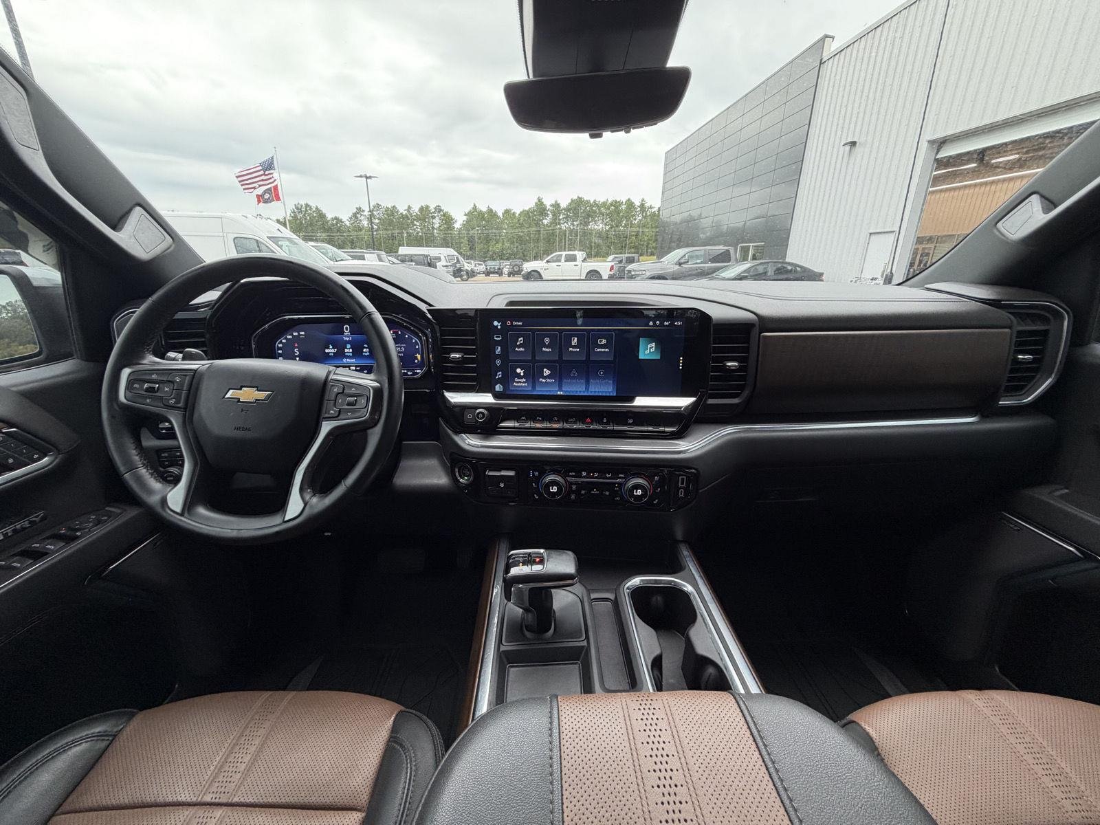 2023 Chevrolet Silverado 1500 High Country - Photo 7