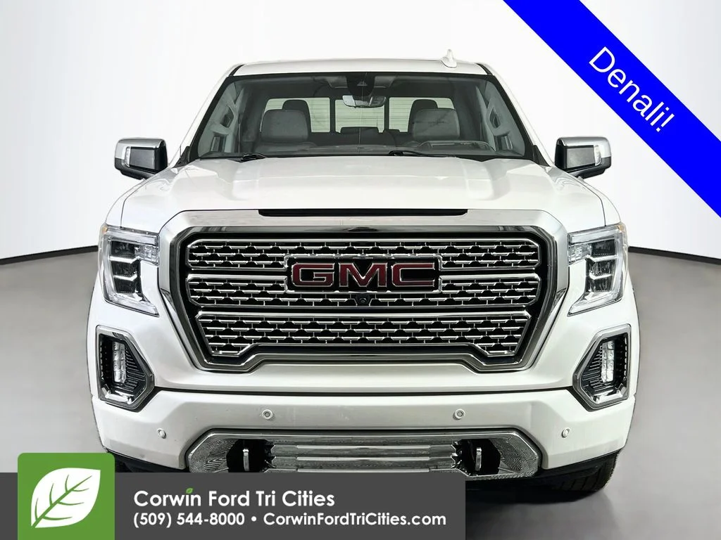 Used 2020  GMC Denali image 4