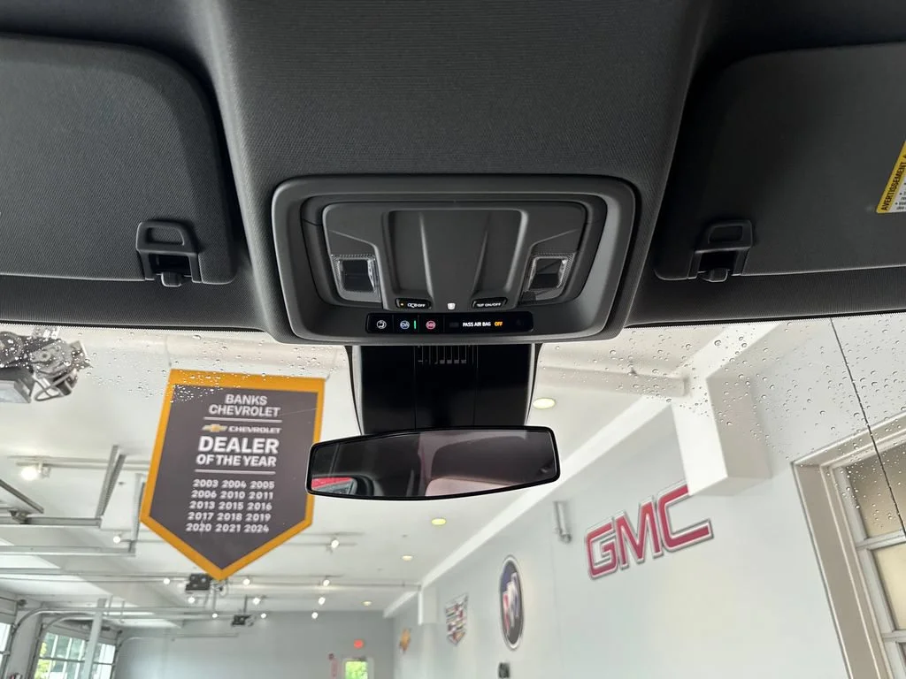 2023 Chevrolet Silverado 1500 LT - Photo 26
