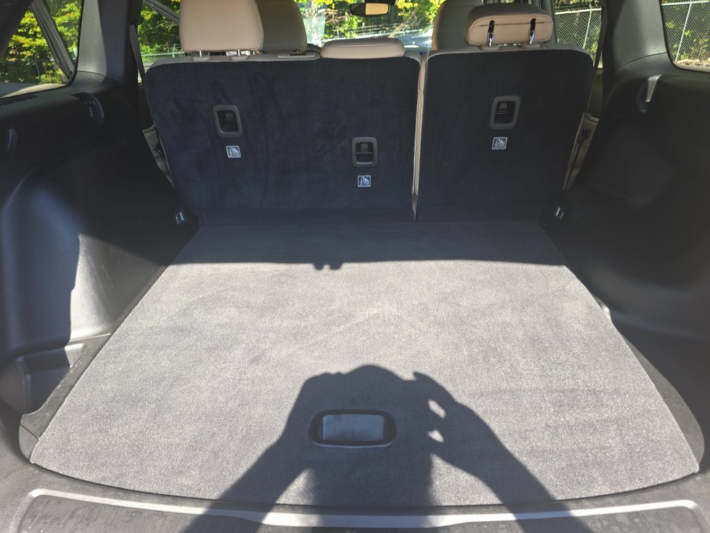 Used 2024 Black Jeep Limited image 11