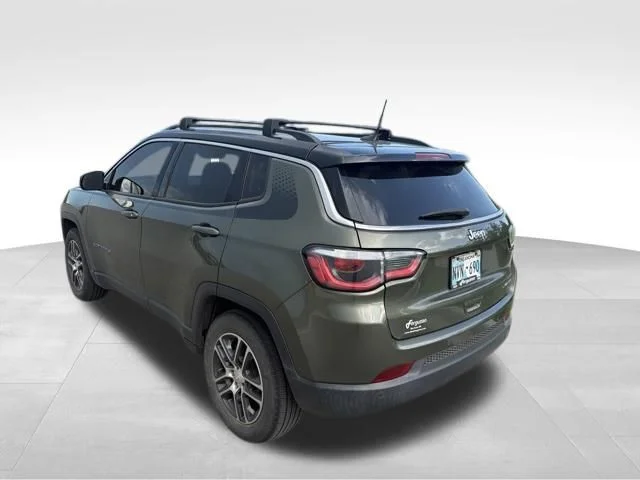 Used 2018 Green Jeep Limited image 6