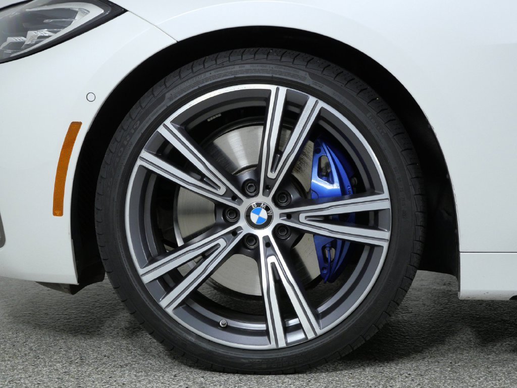 Certified Used 2023 Mineral White Metallic BMW M440i xDrive image 20