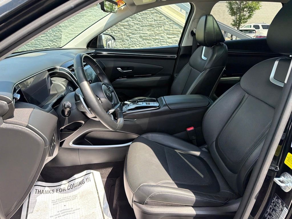Used 2024 Black Hyundai Limited image 10