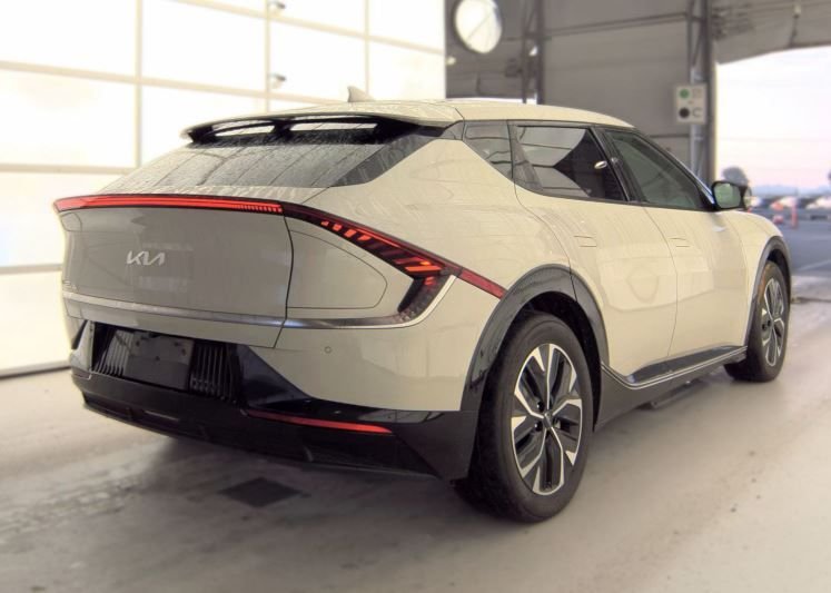Used 2023 Kia EV6 Wind with VIN KNDC3DLC9P5123312 for sale in Kansas City