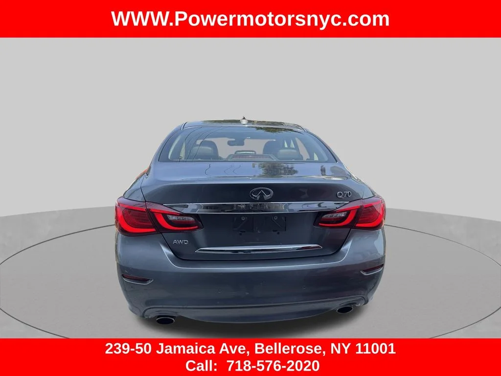Used 2017 Gray INFINITI 3.7X image 4