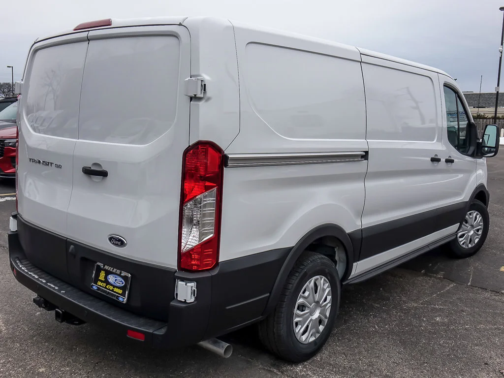 New 2025 Oxford White Ford T-150 148 LR RACKS & BINS image 4