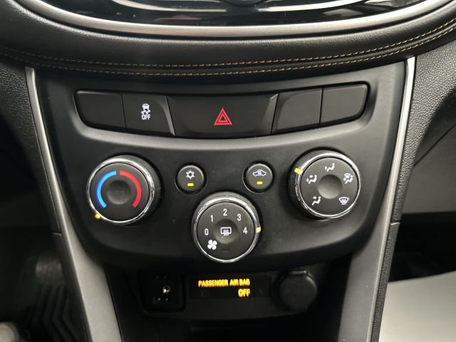 Used 2018 Silver Chevrolet LT image 19