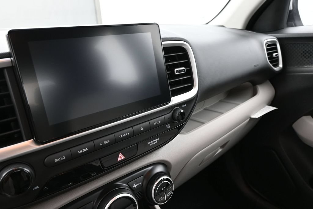 Certified Used 2026 Silver Hyundai SEL image 29