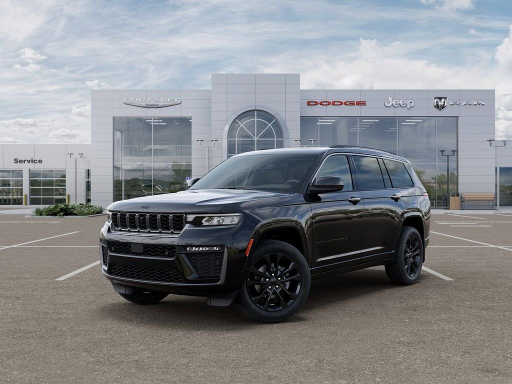 New 2026 Diamond Black Crystal Pearl-Coat Exterior Paint Jeep Limited image 1