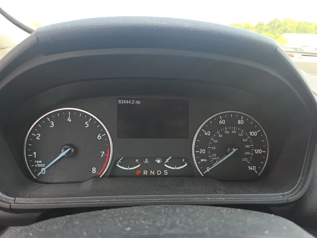 Used 2018 Blue Ford SE image 26