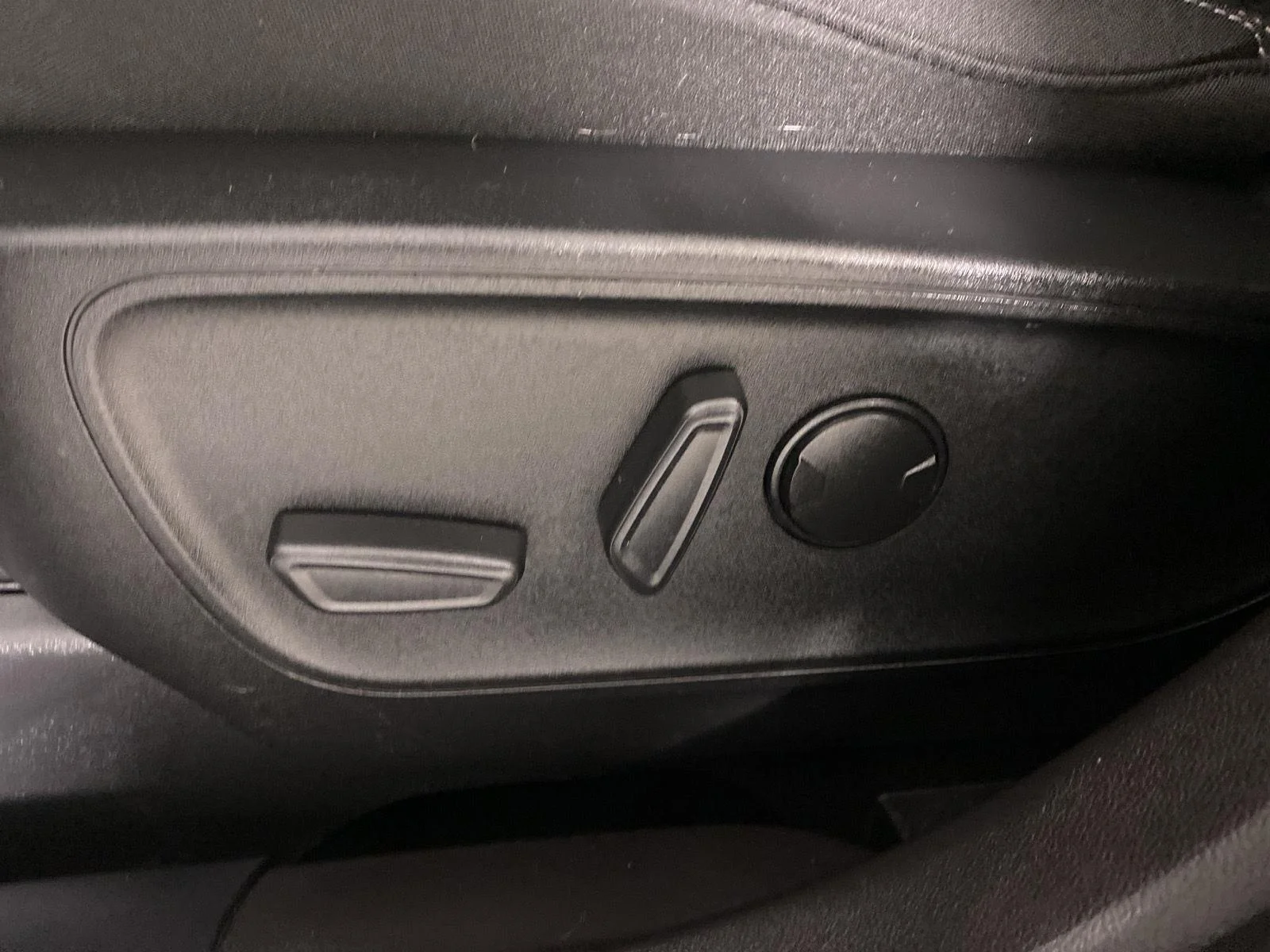 Used 2023 Iconic Silver Ford Active image 11