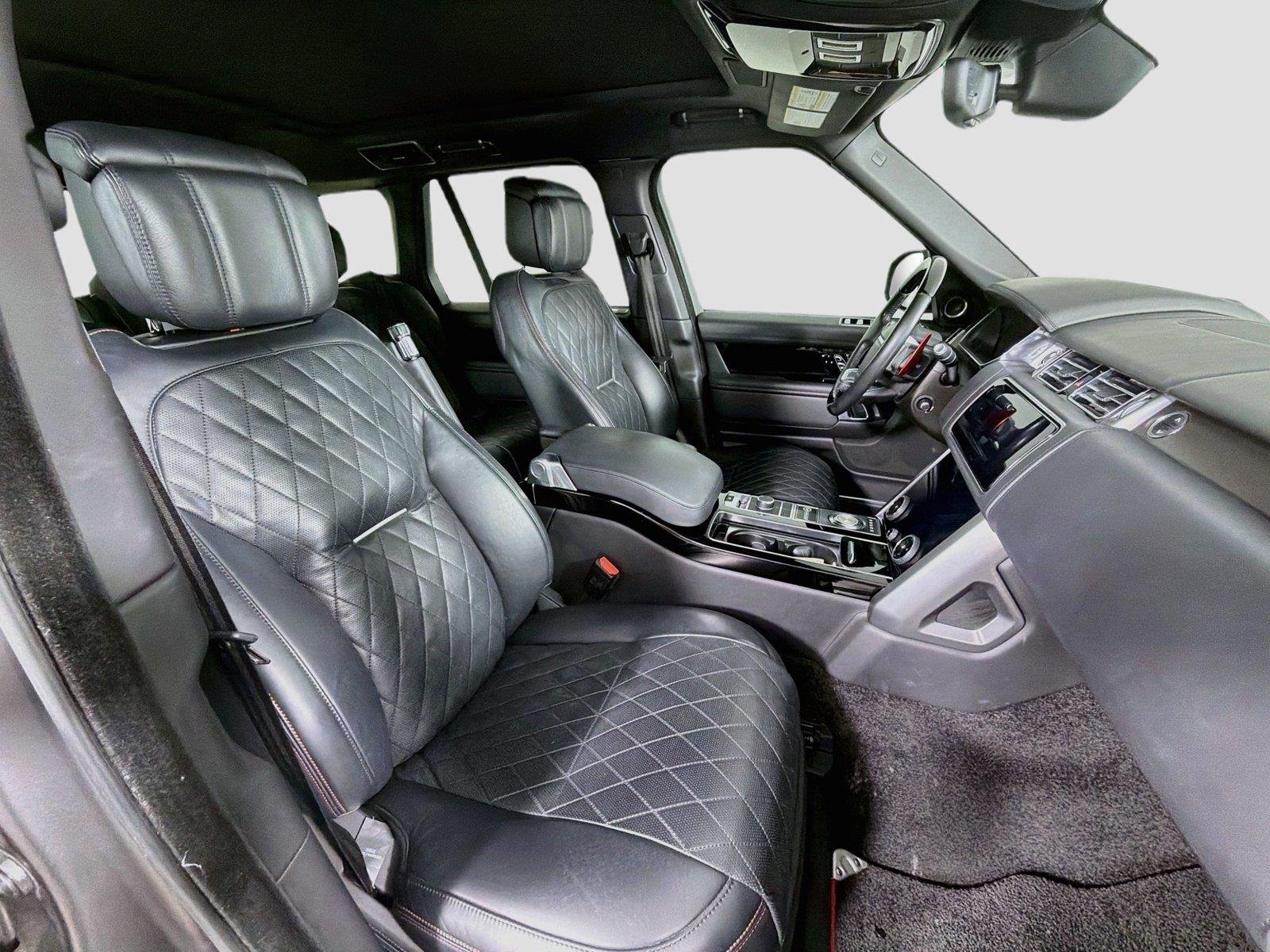 Used 2021 Scafell Grey Satin Land Rover SV Autobiography Dynamic image 30