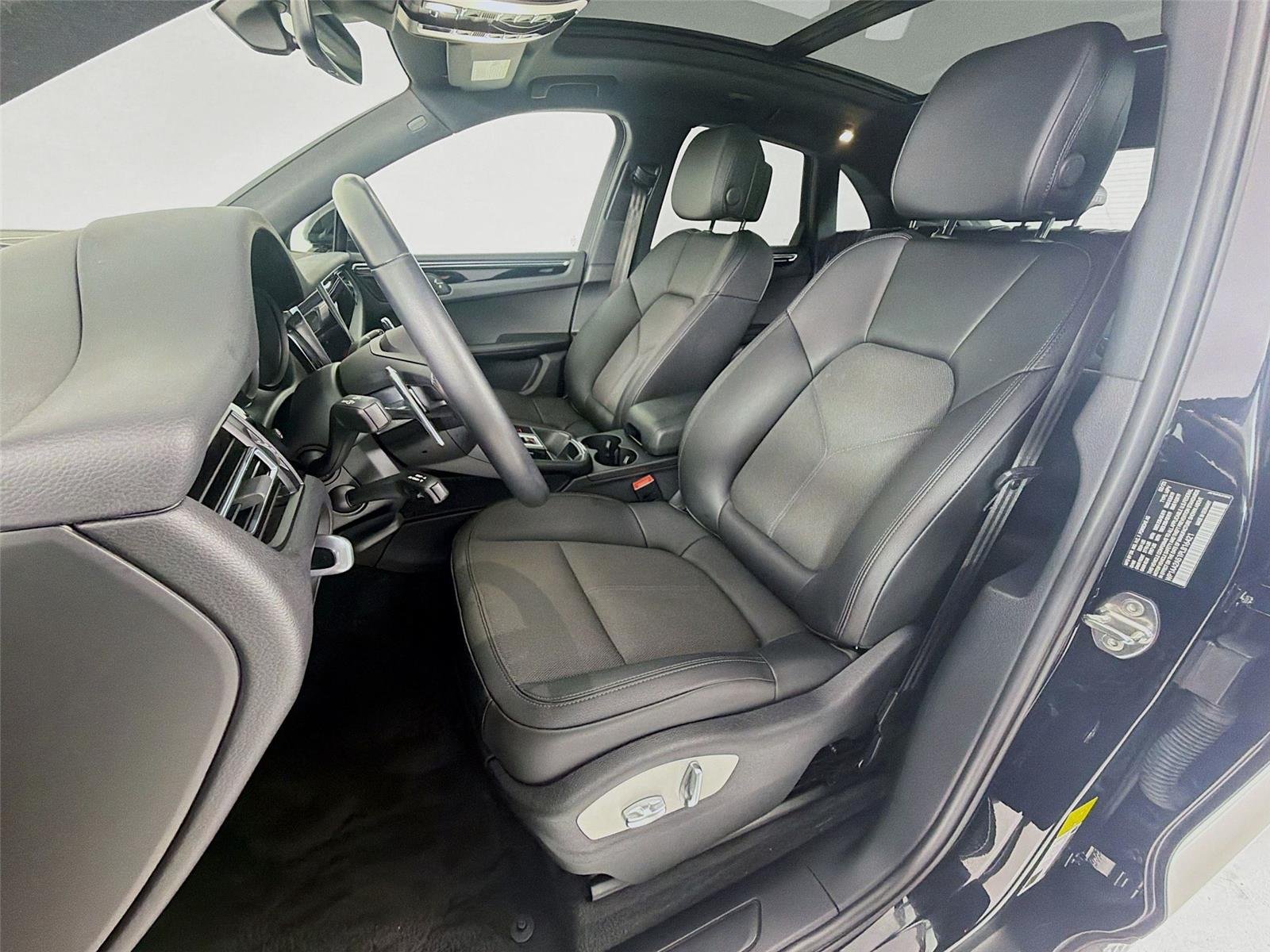 Used 2023 Black Porsche  image 5
