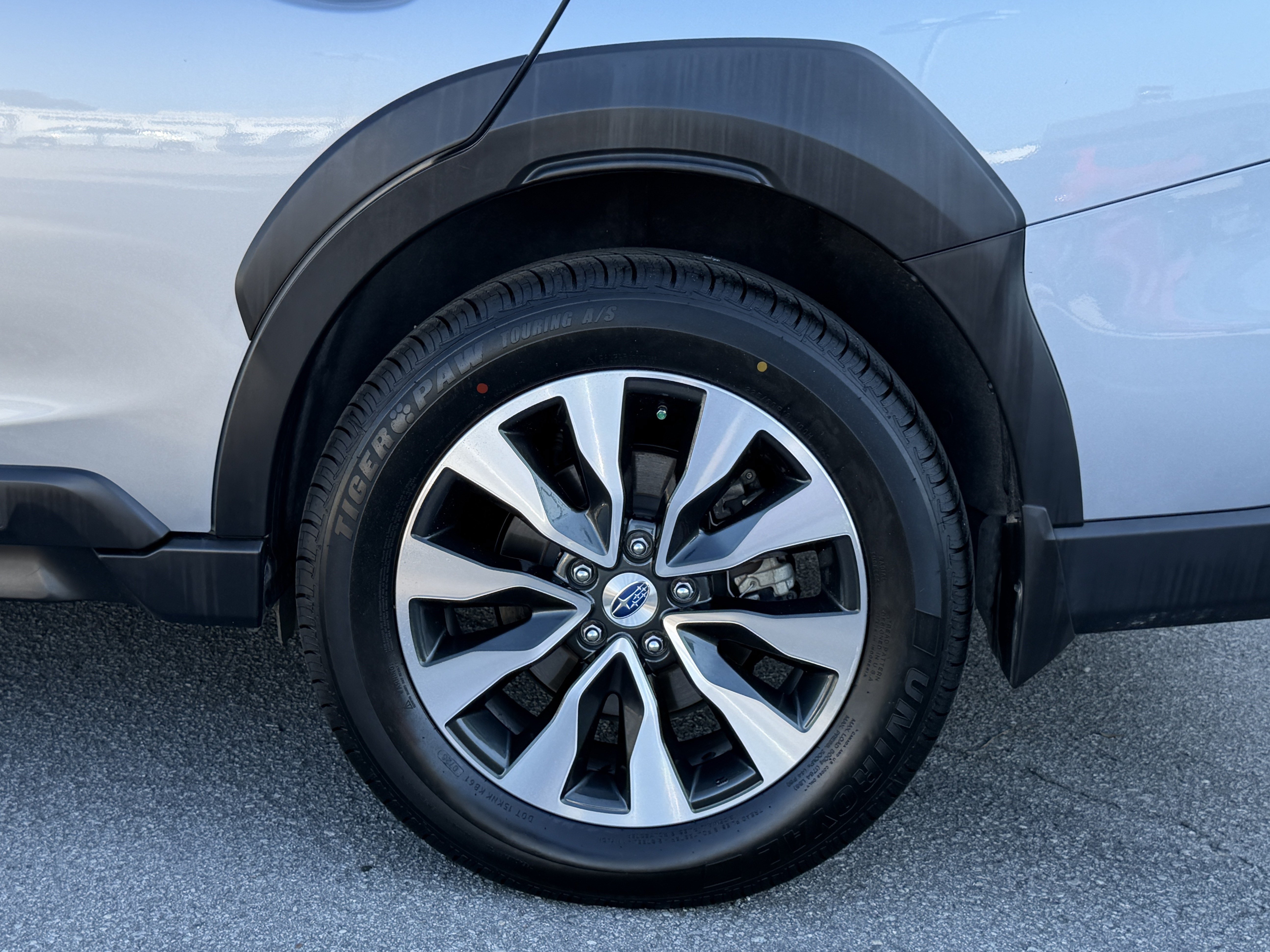 Used 2024  Subaru Touring XT image 11