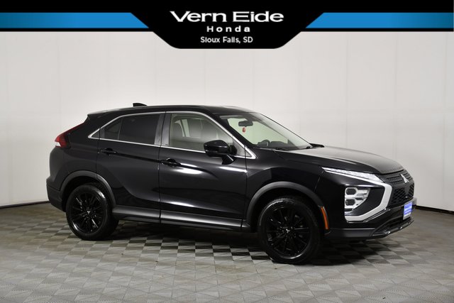 2023 Mitsubishi Eclipse Cross LE