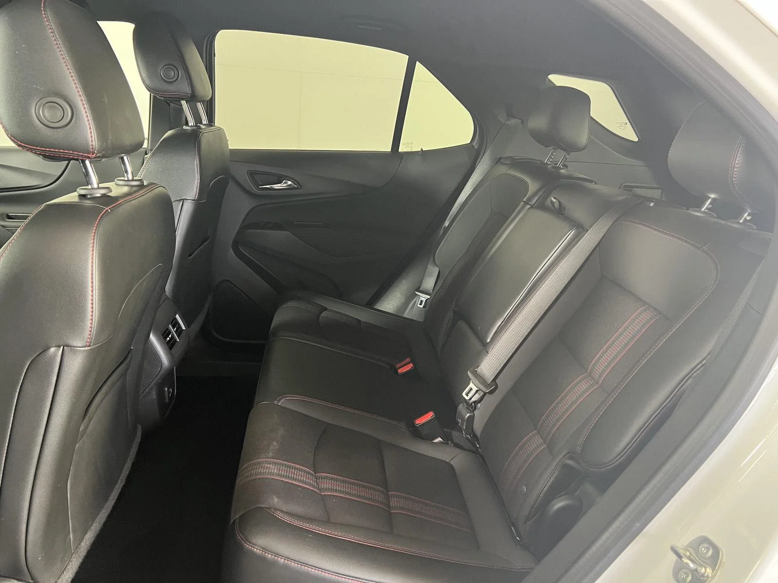 Used 2024 Summit White Chevrolet RS image 17