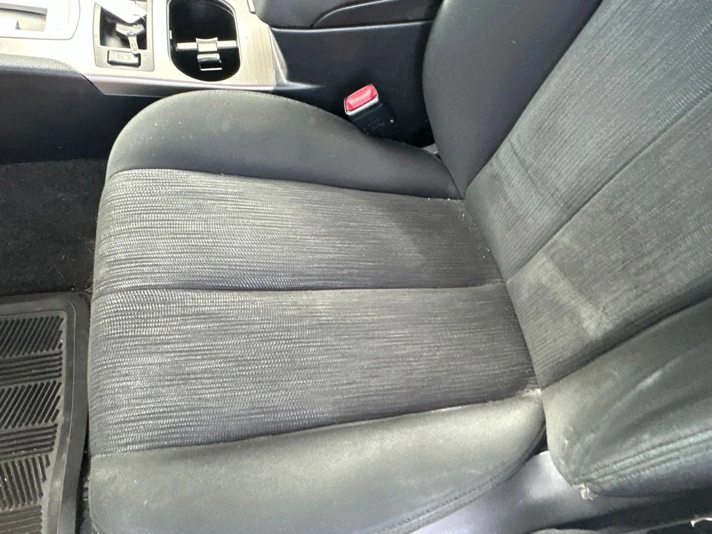 Used 2014 Blue Subaru 2.5i Premium image 4