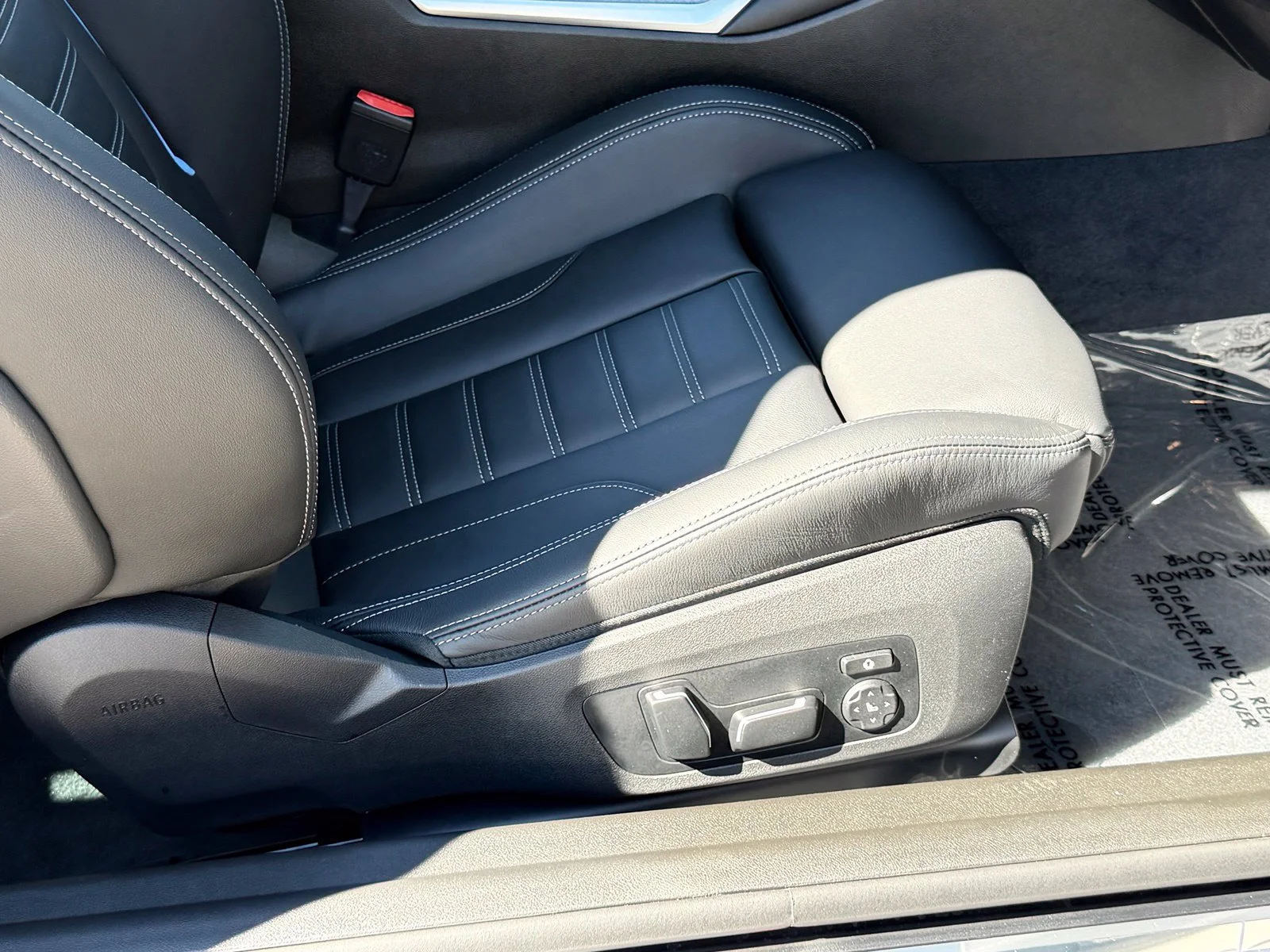 Used 2025 Blue BMW Base image 39