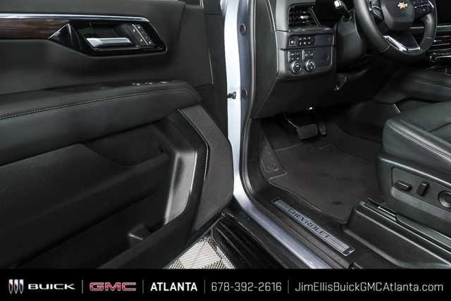 2025 Chevrolet Tahoe LT - Photo 7