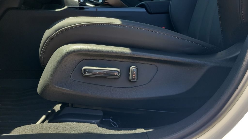 New 2026 Platinum White Pearl Acura Base image 16