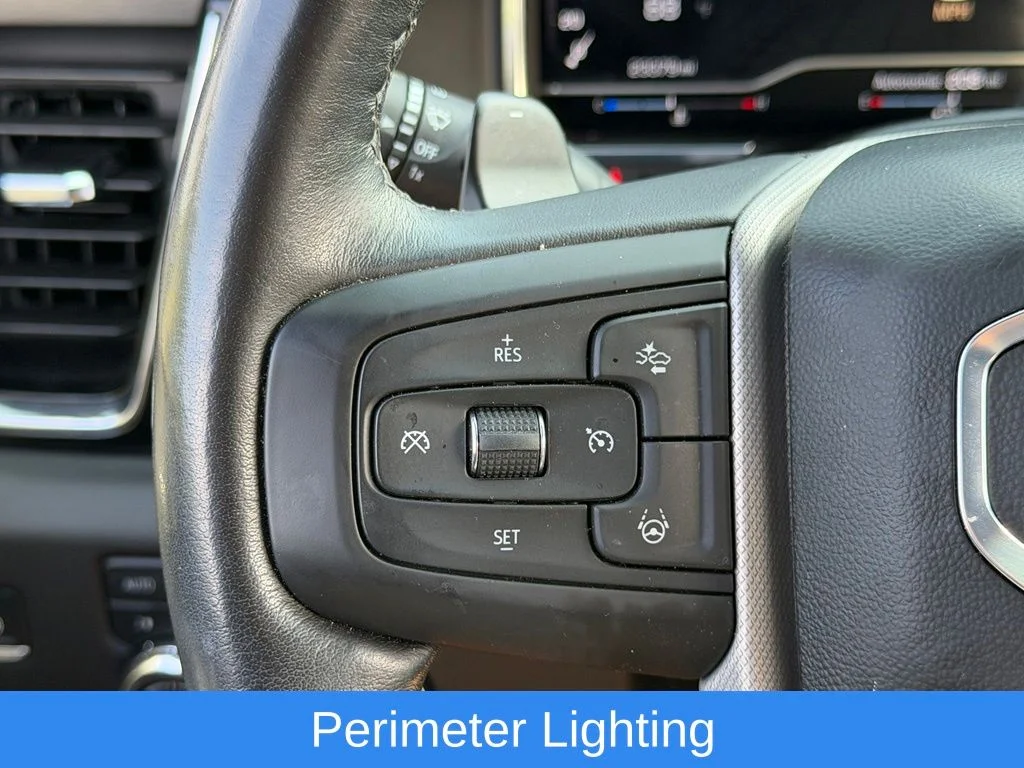 Used 2025 Silver GMC Denali image 35