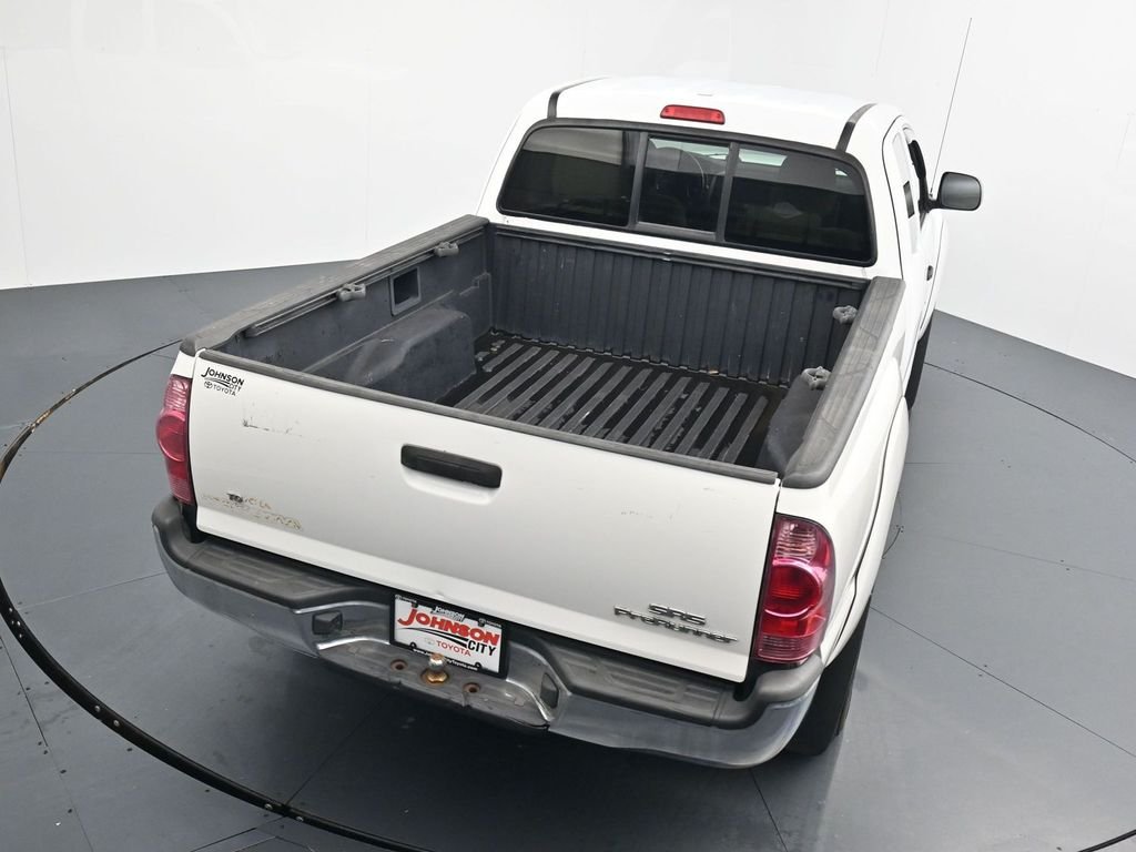 Used 2009 White Toyota PreRunner image 23