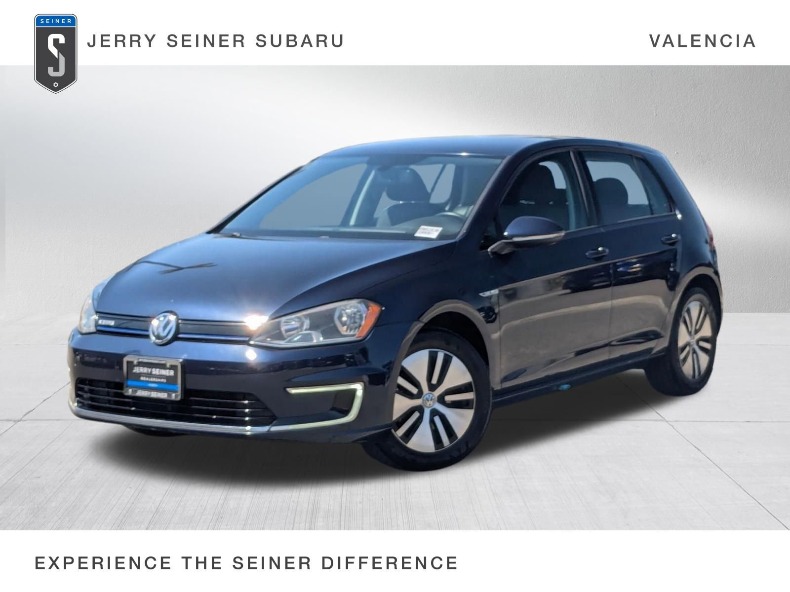 2016 Volkswagen e-Golf e-Golf SE's photo