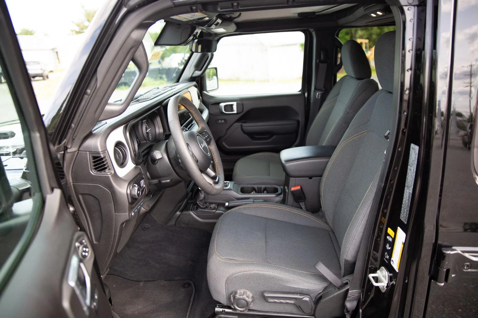 Used 2024 Black Clearcoat Jeep Sport S image 20