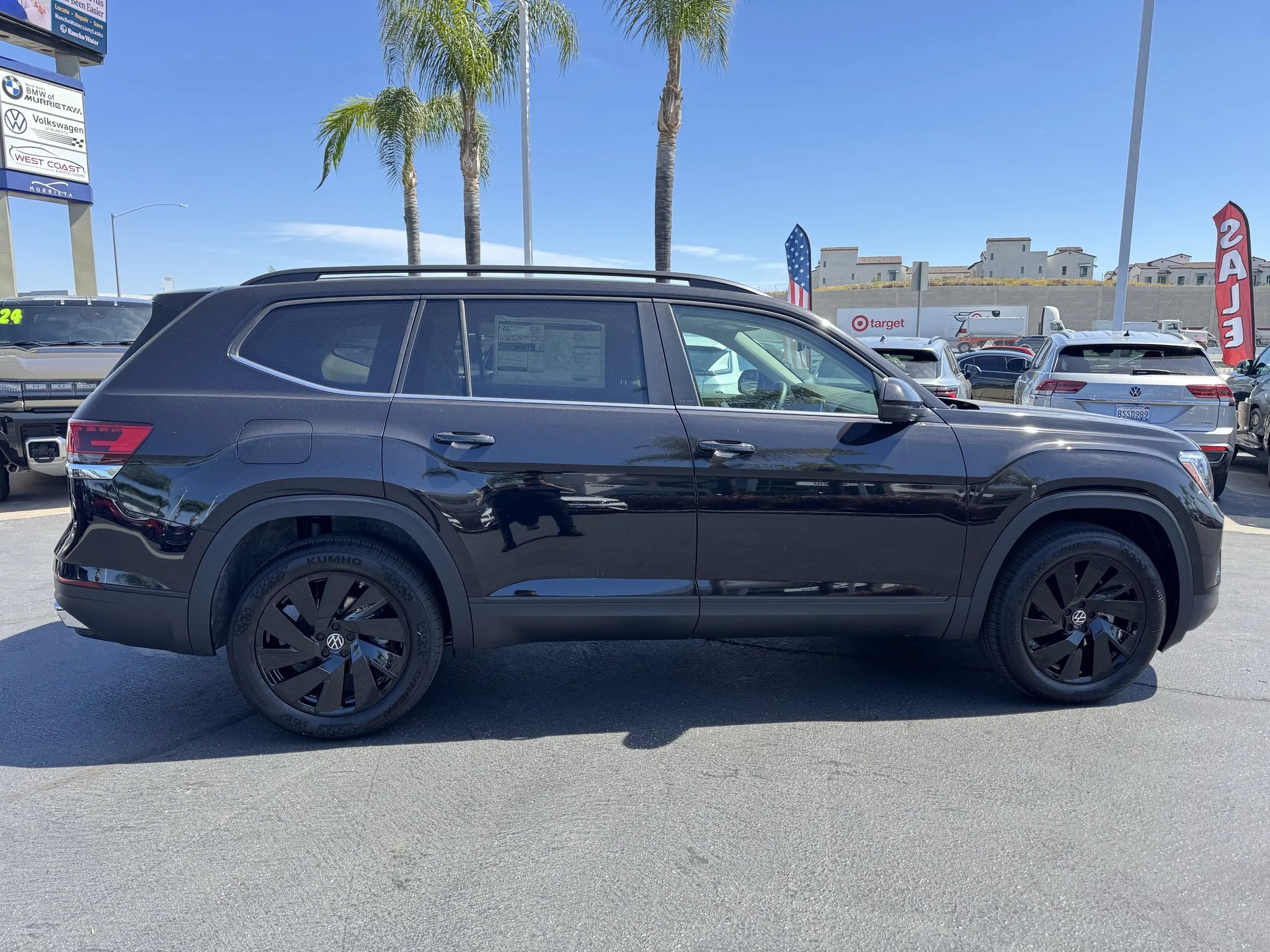 New 2026 Deep Black Pearl Volkswagen 2.0T SE w/Technology image 10