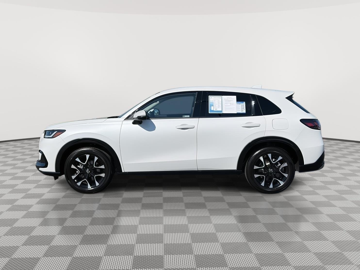 Certified Used 2026 Platinum White Pearl Honda AWD EX-L image 3